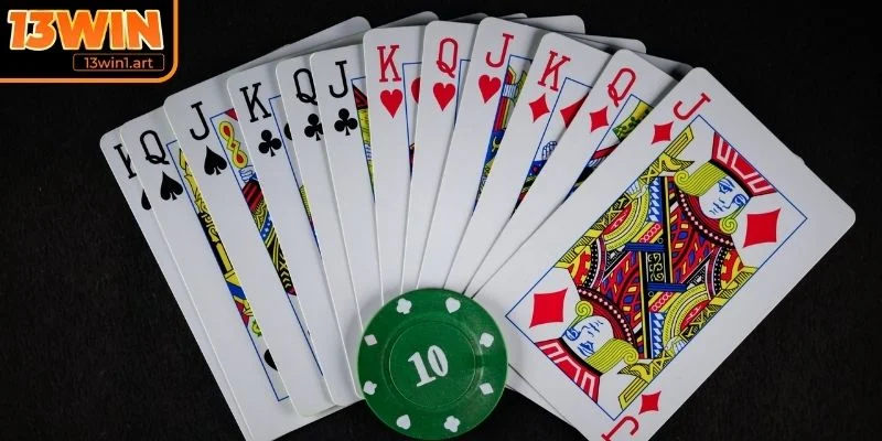 Cách lật bài chung và thiết lập bàn chơi