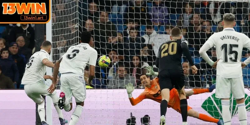 Tình hình lực lượng trước trận Elche vs Real Madrid (03:00 24/11, Giải La Liga)